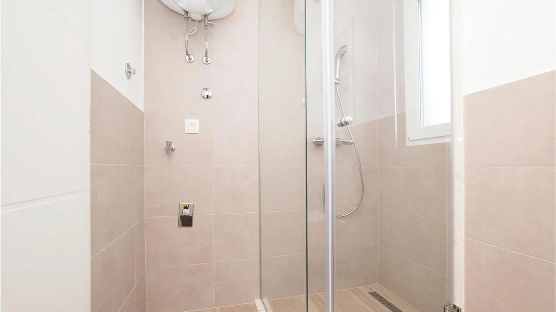 Gorgeous Apartment In Trogir With House Sea View Croatia